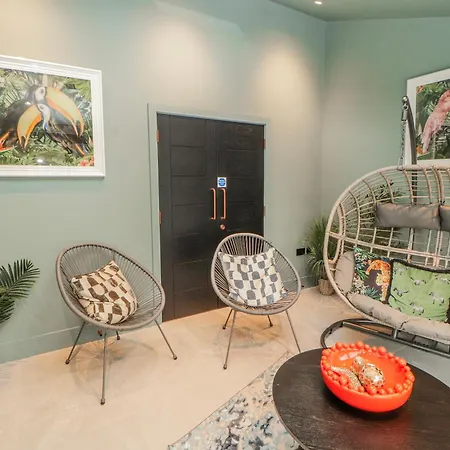 Bounty Boutique On The Lakes Holiday home Windermere