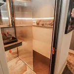 Bounty Boutique On The Lakes